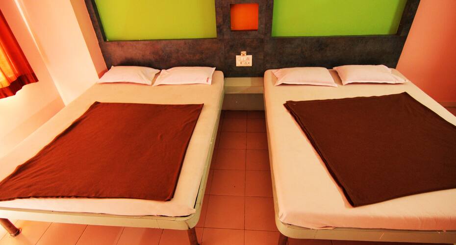Hotel Sai Baba Lodging And Boarding, Nashik 5